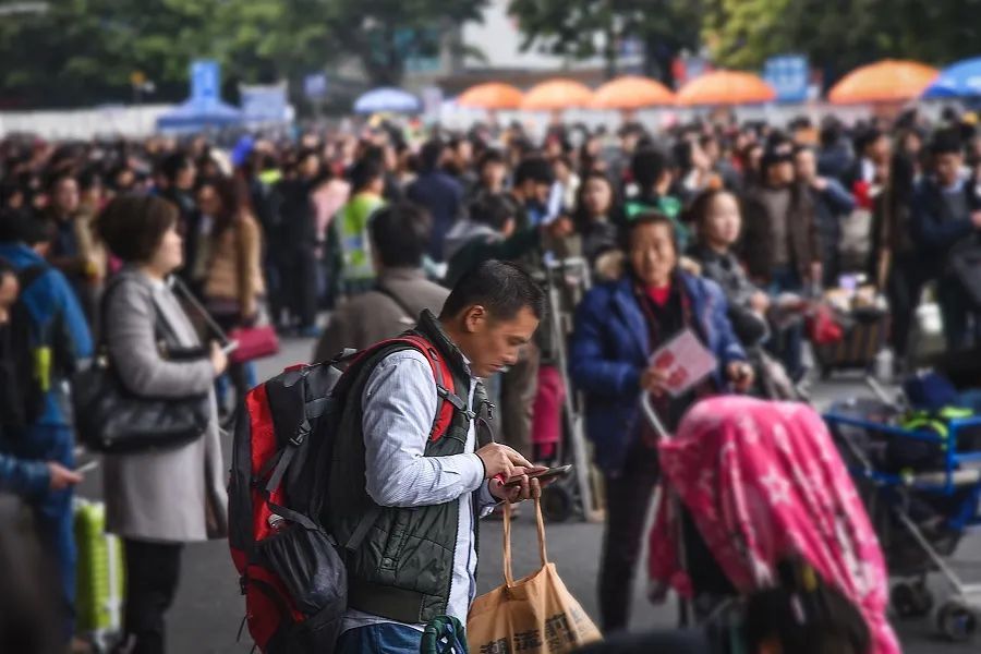 人口出生率_2019年人口出生率大跌背后究竟说明了什么？