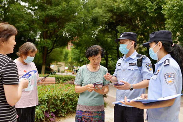 暂住人口_最新超大特大城市名单出炉:济南晋升,东莞暂住人口增长明显