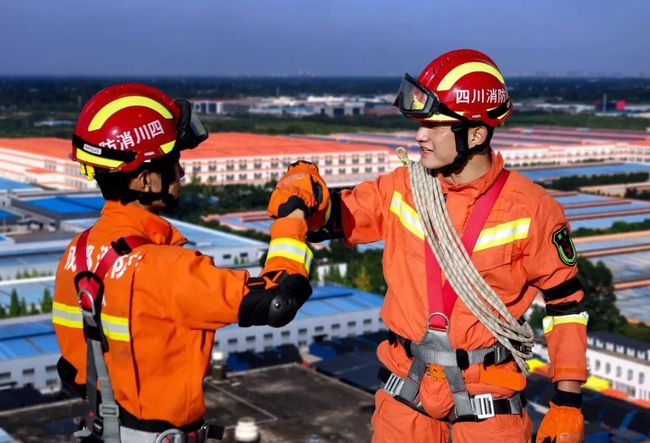 崇州人口_崇州“蓝朋友”招新啦!